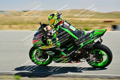media/Apr-13-2025-TrackXperience (Sun) [[fb1ef998a6]]/Level 2 (Intermediate)/Turn 8 (Session 3)/